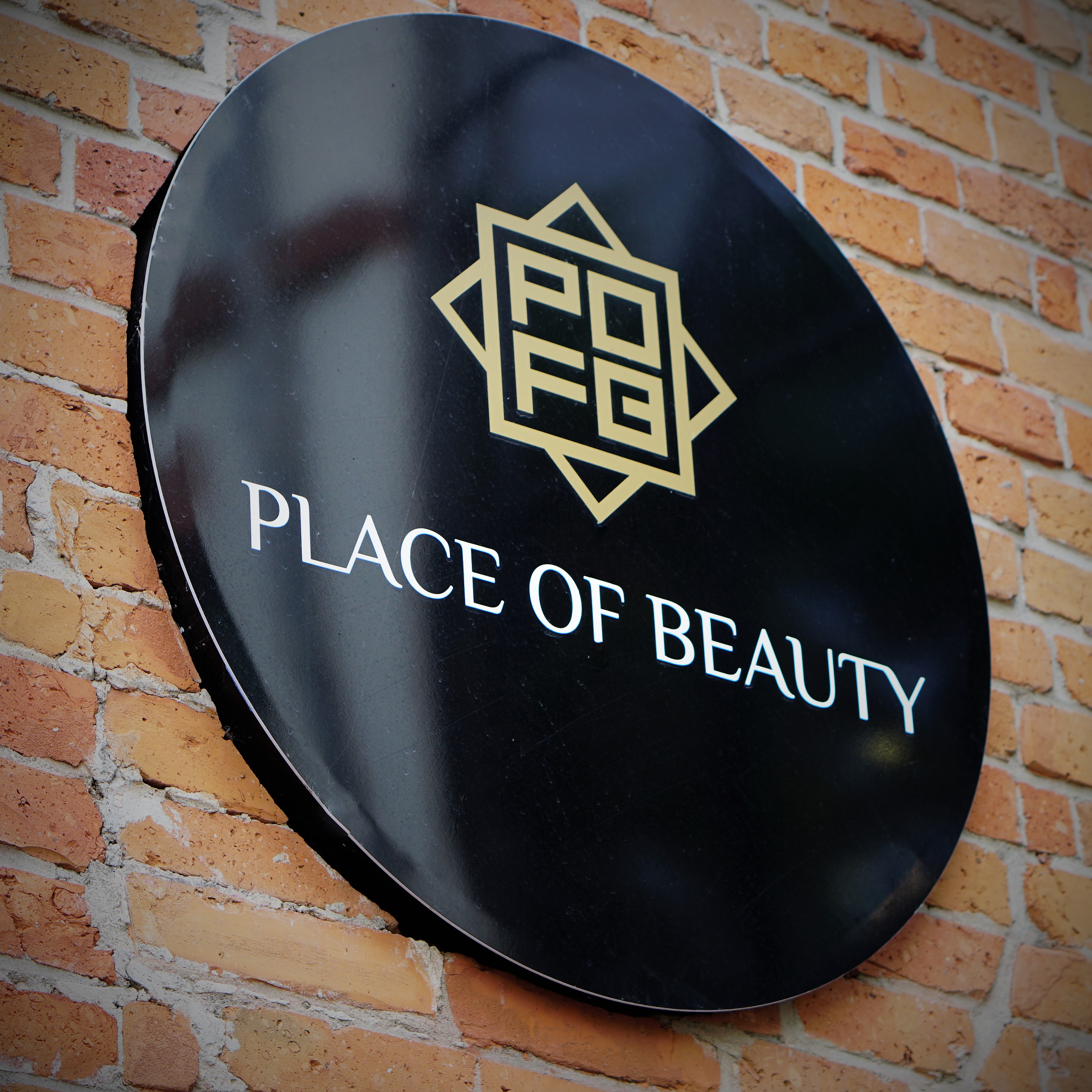 kaseton okrągły salon kosmetyczny kaseton okrągły salon kosmetyczny